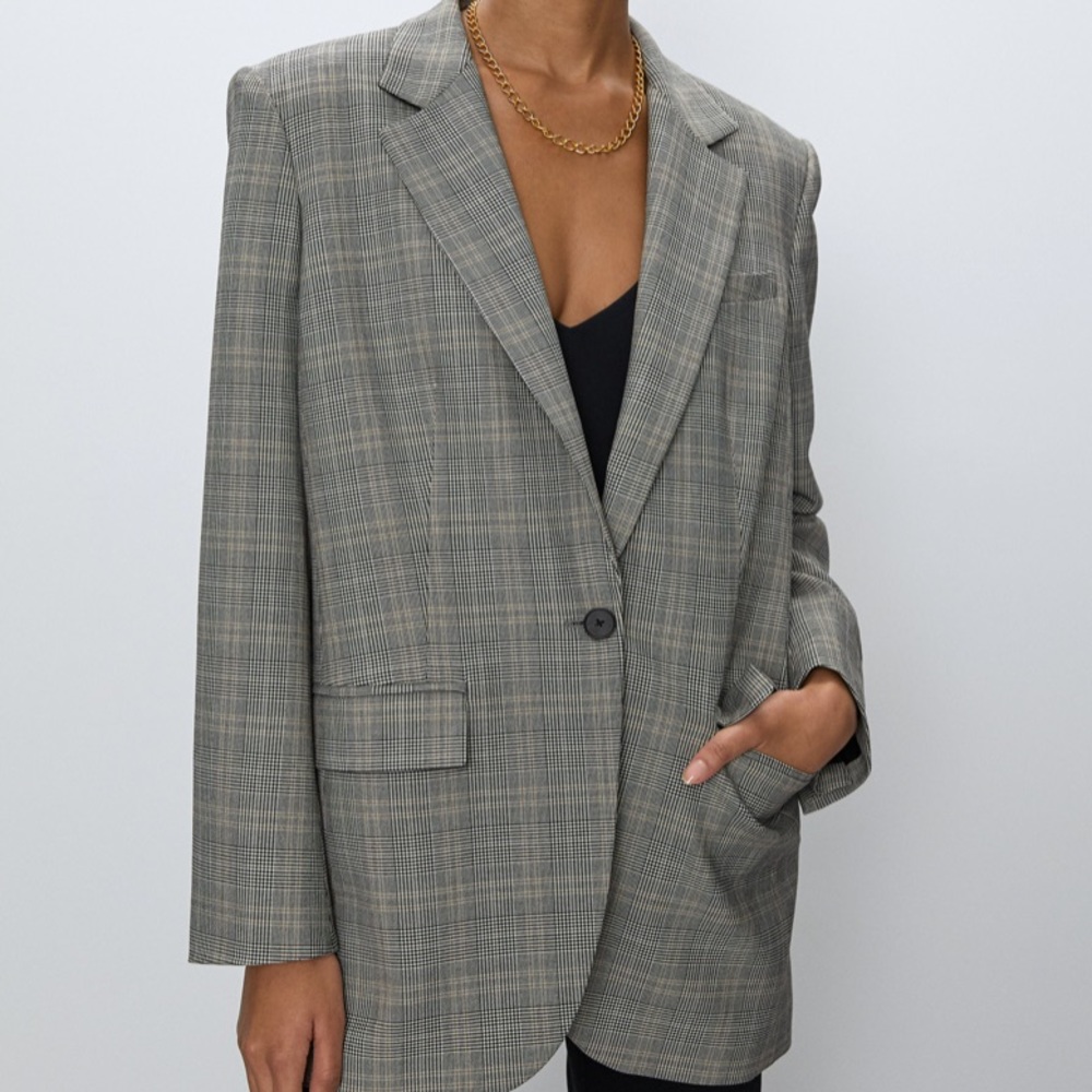 Aritzia Agency Blazer Plaid
